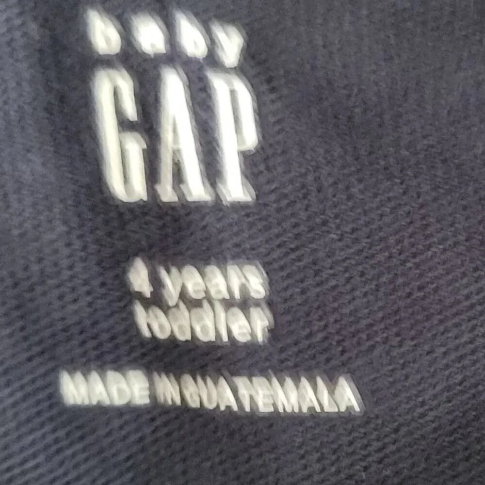Baby Gap Toddler Size 4 cute Long sleeve Tee